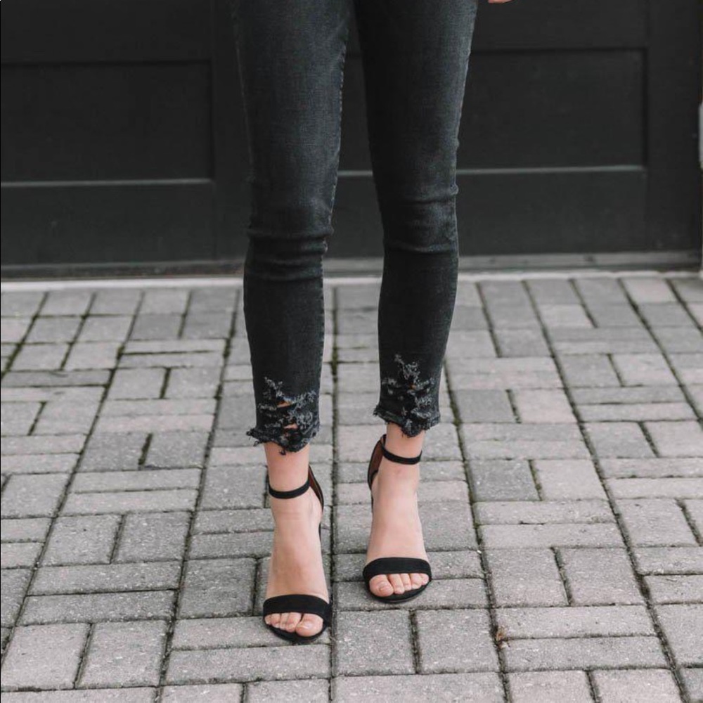 AGolde High Rise distressed skinnies